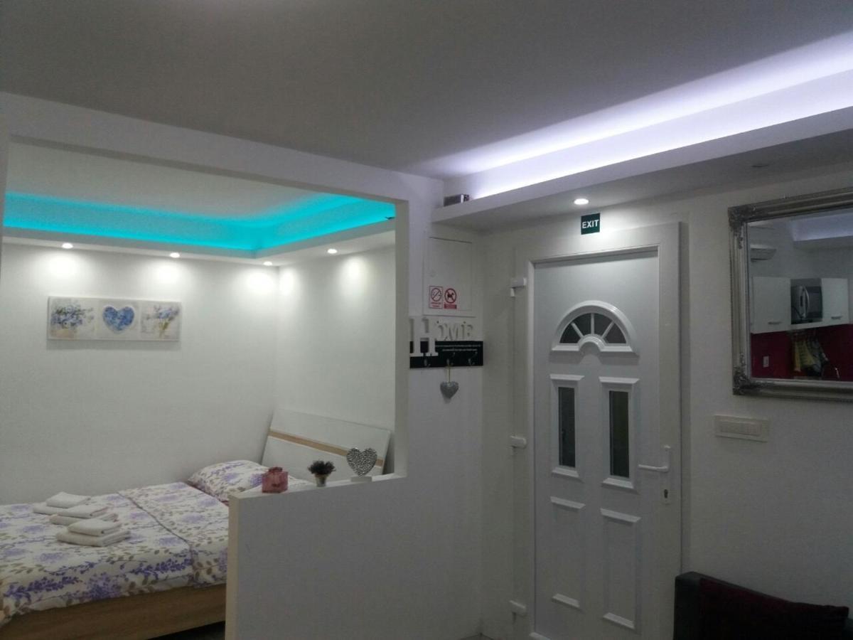 Luxury Apartman Nr شيبينيك المظهر الخارجي الصورة
