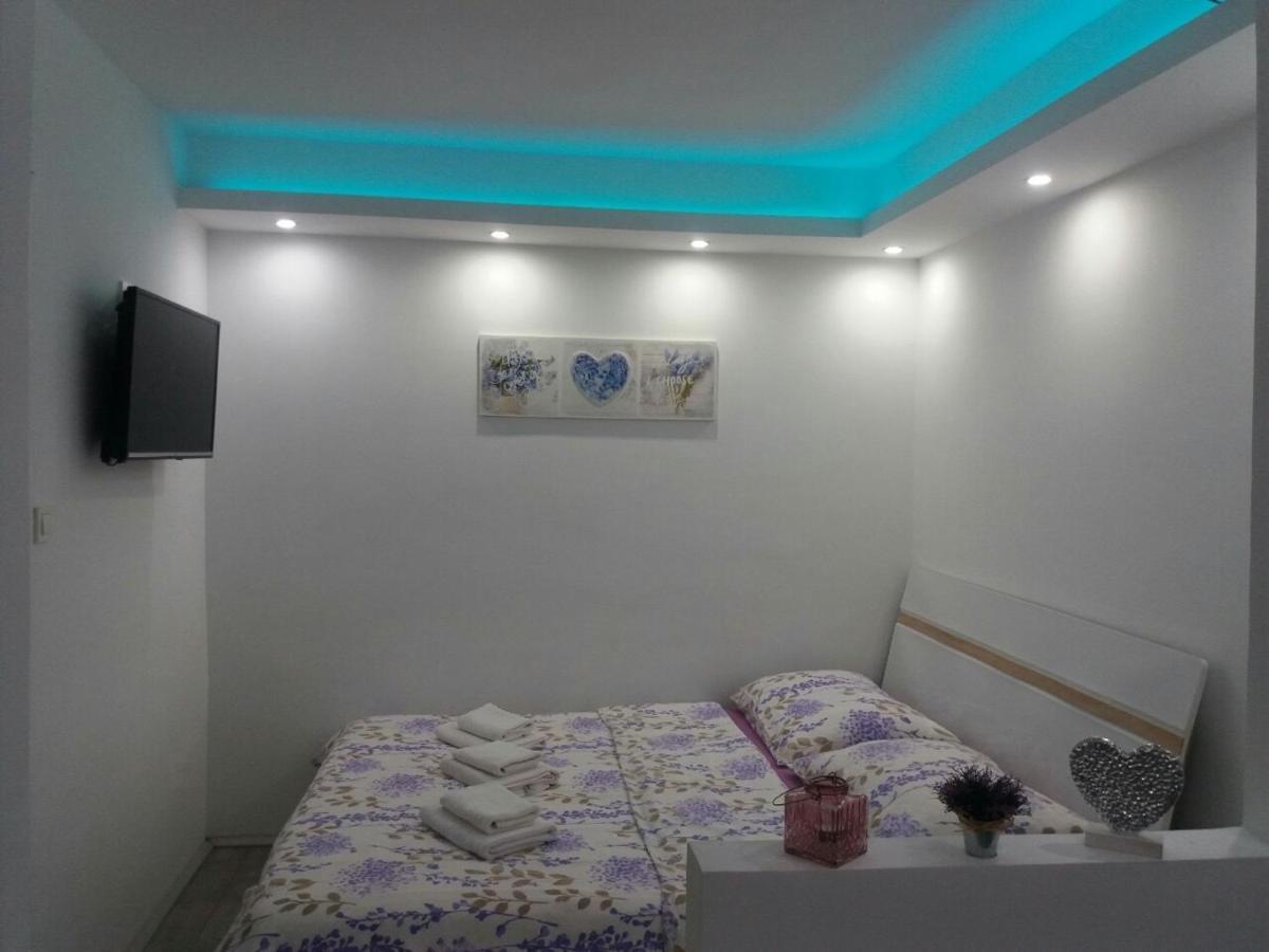 Luxury Apartman Nr شيبينيك المظهر الخارجي الصورة