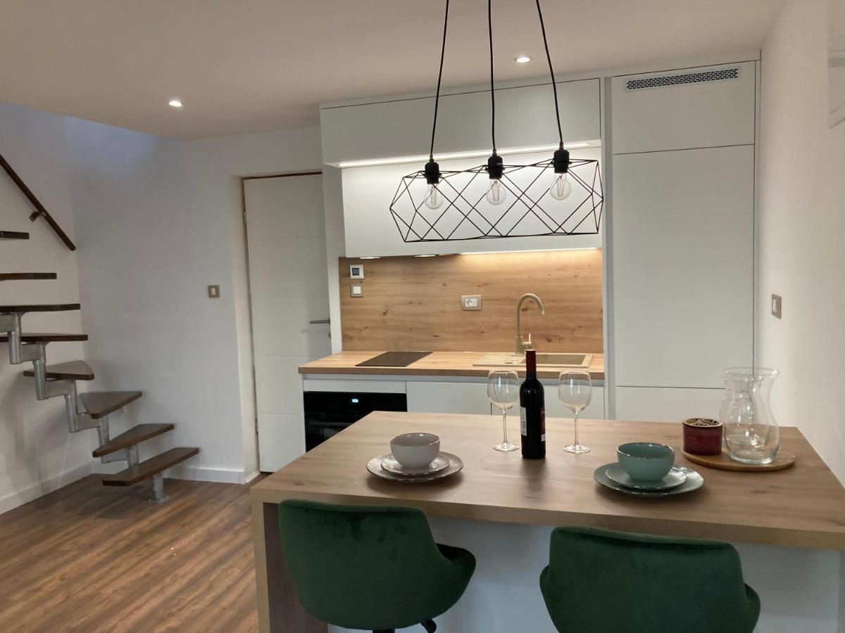 Luxury Apartman Nr شيبينيك المظهر الخارجي الصورة