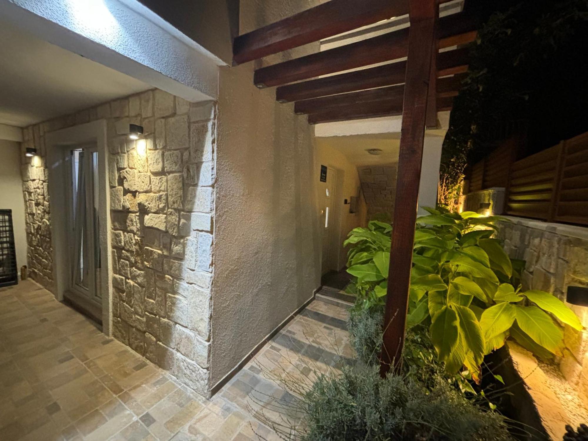 Luxury Apartman Nr شيبينيك المظهر الخارجي الصورة